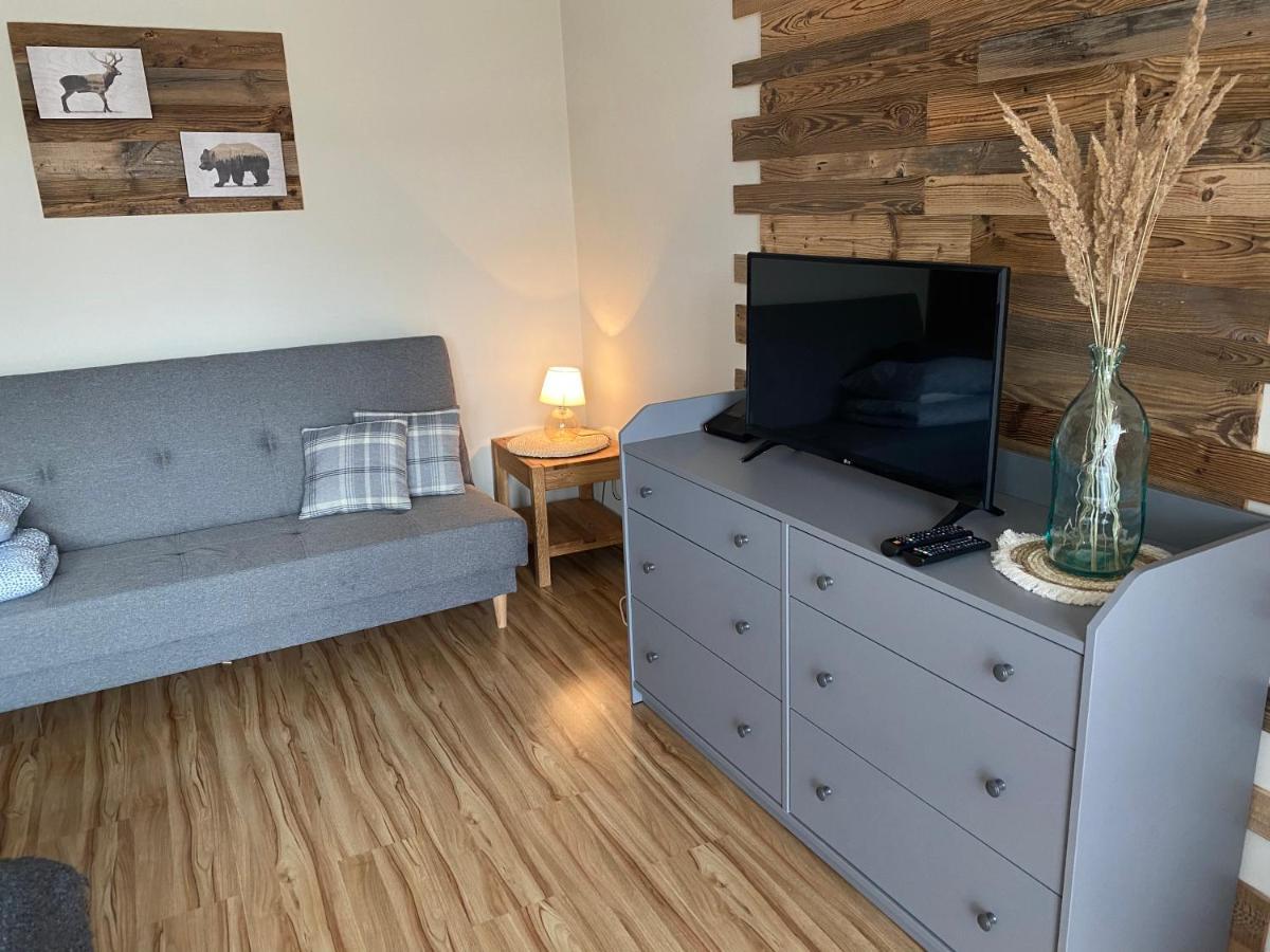 Apartamenty Przy Strumyku 슈차브니차 외부 사진